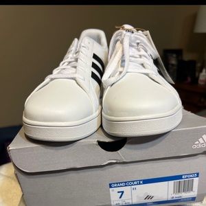 Adidas big kids size 7